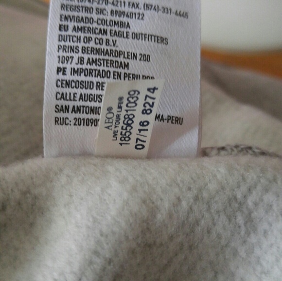 American Eagle Full Zip Hoodie - Picture 7 of 7